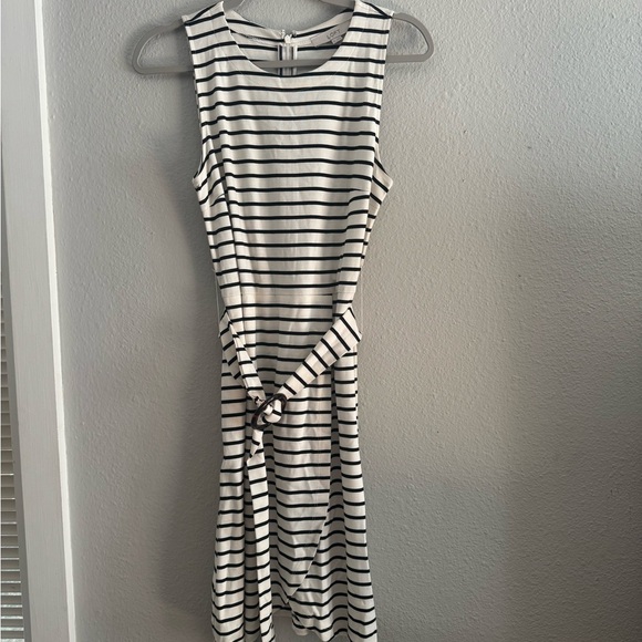 Striped Tortoiseshell Print Belted Wrap Dress Loft sz 4 - Picture 5 of 12